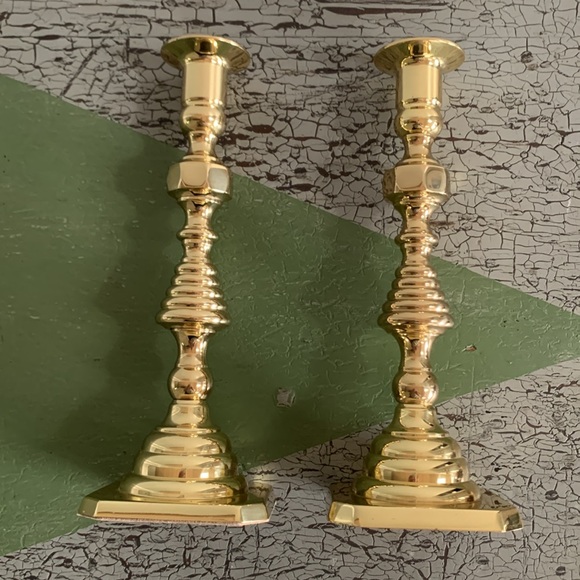 Baldwin Polished Brass Beehive Candle Holders Pair of Forged in America 9-3/4” - Picture 3 of 9